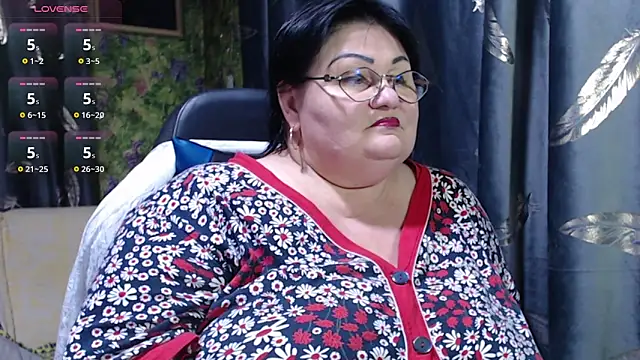 Snapshot of Goddess57 chatting on September 18, 7:49 pm Goddess57 online show from September 18, 7:49 pm