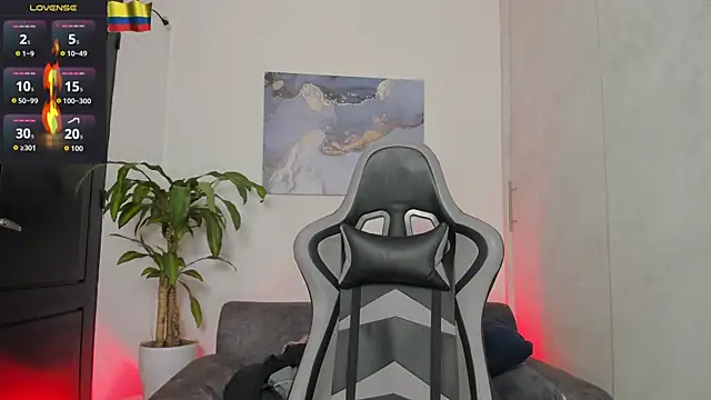 Yeiko Romero  online show from December 20, 2:18 am