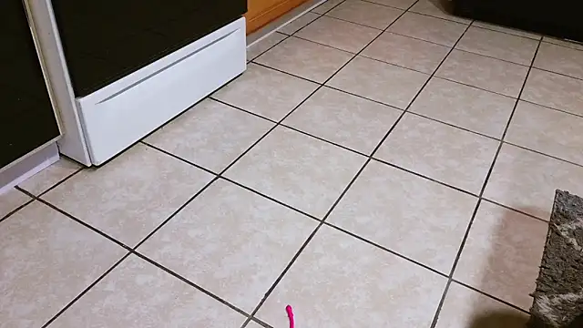 Snapshot of CreatedVixen chatting on October 11, 12:36 pm CreatedVixen online show from October 11, 12:36 pm