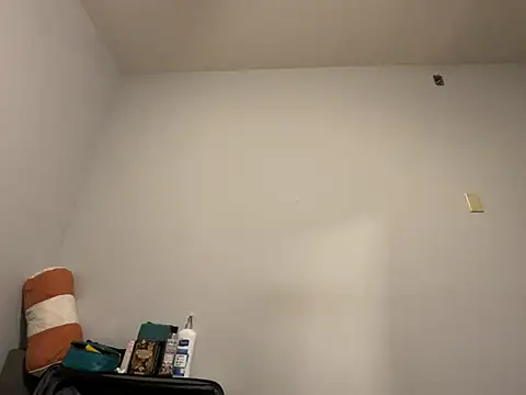 Snapshot of wynterheat chatting on February 16, 3:15 am wynterheat online show from February 16, 3:15 am