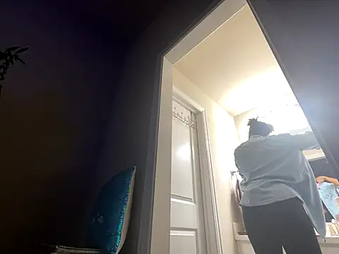 Snapshot of wynterheat chatting on November 20, 1:33 pm wynterheat online show from November 20, 1:33 pm