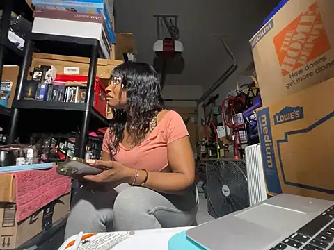 wynterheat online show from May 25, 3:23 am