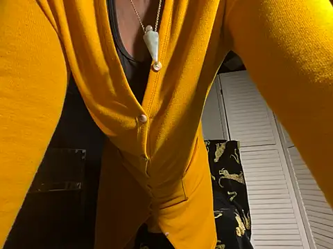 wynterheat online show from June 21, 6:49 am