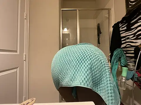 wynterheat online show from July 9, 2:21 pm