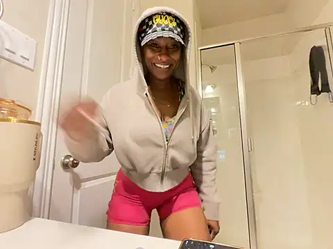 wynterheat online show from July 16, 4:57 pm