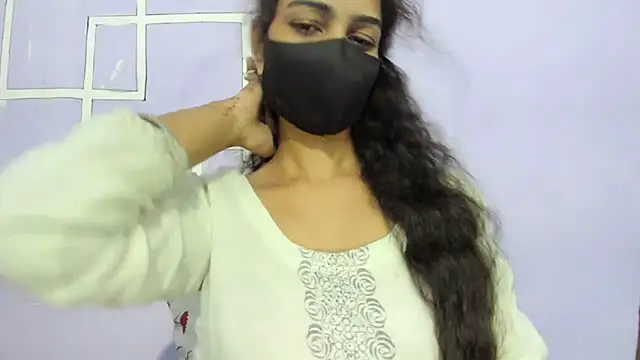 aarjulove online show from September 9, 12:37 pm