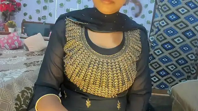 Snapshot of aarjulove chatting on July 29, 11:19 am aarjulove online show from July 29, 11:19 am