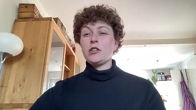 Belindafly online show from May 8, 4:45 pm