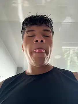 Logan smith1 online show from November 4, 8:41 pm