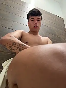 Logan smith1 online show from November 21, 8:07 pm