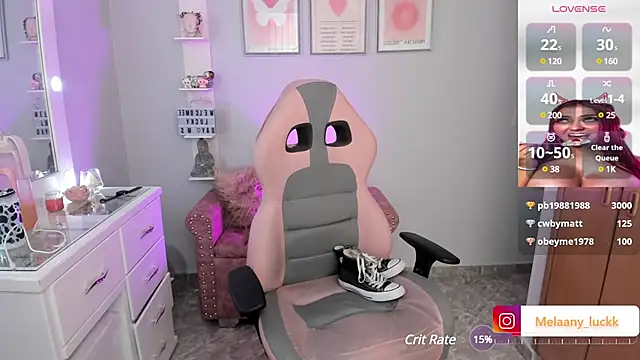 Snapshot of Melannyy_ chatting on February 26, 2:37 am Melannyy online show from February 26, 2:37 am