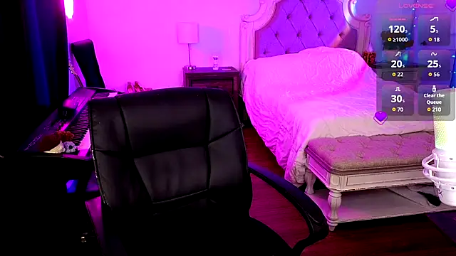 JasmineWinters online show from June 6, 10:36 pm