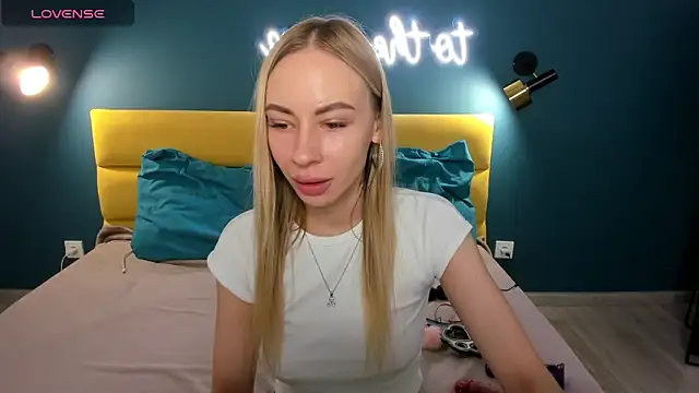 Snapshot of Diana_Garrett chatting on January 26, 8:46 am Diana Garrett online show from January 26, 8:46 am