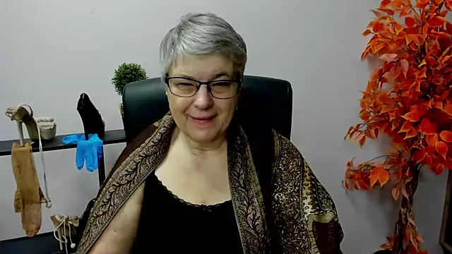 Snapshot of IrisDream chatting on January 21, 7:15 am IrisDream online show from January 21, 7:15 am