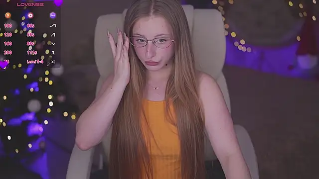 SilverrMoon online show from December 15, 7:51 pm