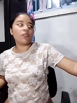 Snapshot of Bruno_Iris_sex chatting on September 25, 6:50 am Bruno Iris sex online show from September 25, 6:50 am