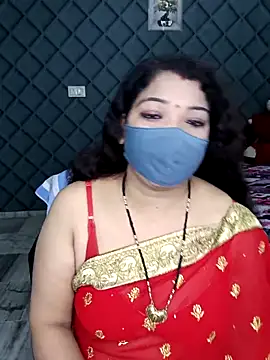 Cute-Raashii online show from February 25, 6:09 pm