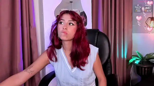 cloe  palmer online show from March 20, 3:14 pm