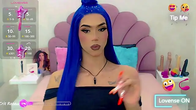 Snapshot of briana_sex32 chatting on September 20, 3:29 am briana sex32 online show from September 20, 3:29 am