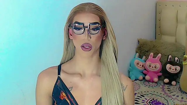 Snapshot of briana_sex32 chatting on November 29, 8:01 pm briana sex32 online show from November 29, 8:01 pm