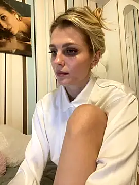 Liya my online show from November 18, 6:01 pm