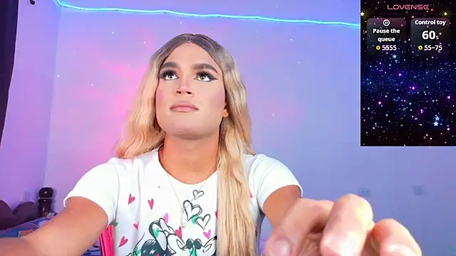 Snapshot of AllisonsweetZ chatting on September 29, 5:29 pm AllisonsweetZ online show from September 29, 5:29 pm