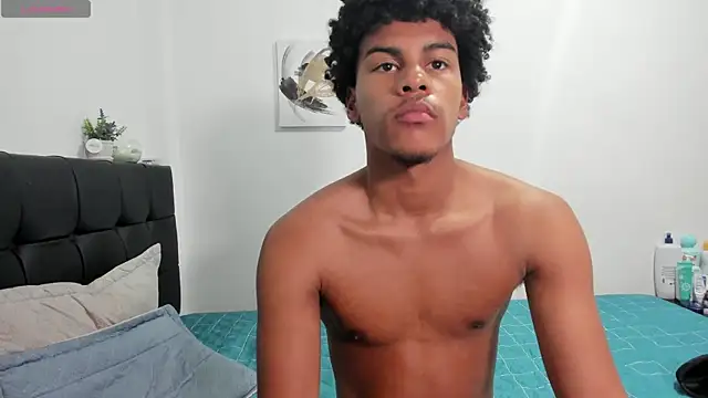 RoddyRich11 online show from January 8, 10:27 pm