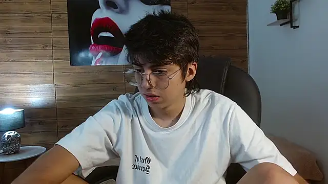 jhoellx online show from November 25, 7:58 pm