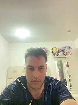 Snapshot of Cristian_099 chatting on June 29, 7:58 pm Cristian 099 online show from June 29, 7:58 pm