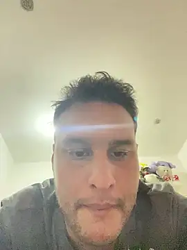 Snapshot of Cristian_099 chatting on July 13, 3:15 pm Cristian 099 online show from July 13, 3:15 pm