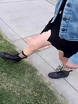 sophie banger online show from October 25, 7:30 pm