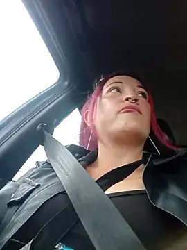 sophie banger online show from June 8, 7:36 pm