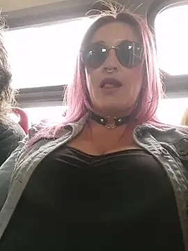 sophie banger online show from June 16, 6:43 pm