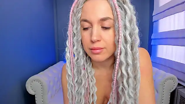 rock n roxy online show from February 14, 5:09 am