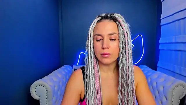 rock n roxy online show from November 24, 1:38 am