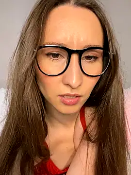 cutte dora online show from November 14, 1:32 pm