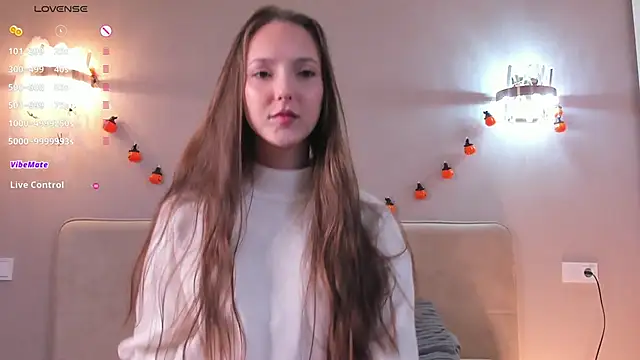 Snapshot of PetraBawden chatting on November 13, 9:30 am PetraBawden online show from November 13, 9:30 am