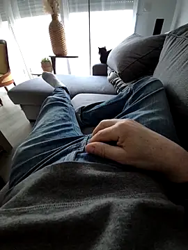 Bretoncool online show from February 7, 4:33 pm