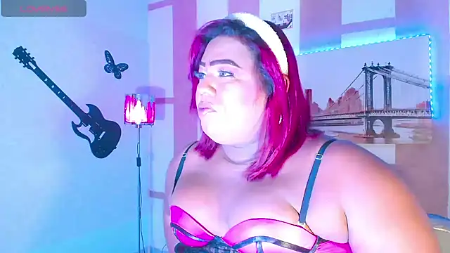 Snapshot of OpraxBellinda chatting on October 14, 1:17 am OpraxBellinda online show from October 14, 1:17 am