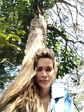 cuteluci  online show from February 2, 3:07 pm