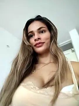 cuteluci  online show from September 28, 11:59 am