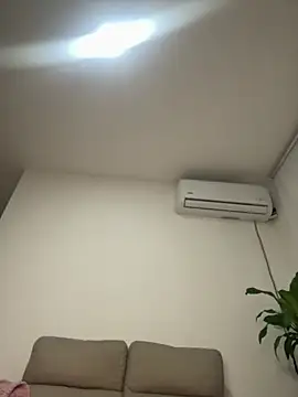 cuteluci  online show from July 9, 7:34 am