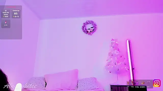 Snapshot of AbyWhitee chatting on December 7, 8:22 am AbyWhitee online show from December 7, 8:22 am