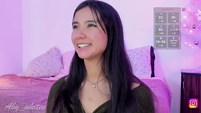 Snapshot of AbyWhitee chatting on December 15, 10:39 am AbyWhitee online show from December 15, 10:39 am