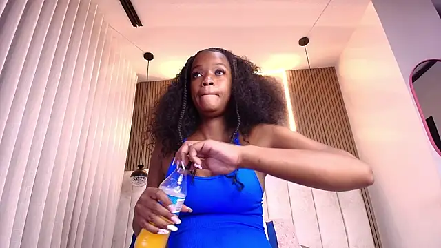 kata hazel online show from August 3, 7:17 pm