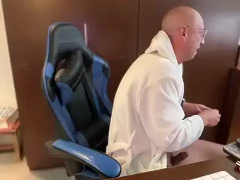 alanan881 online show from March 2, 12:20 am