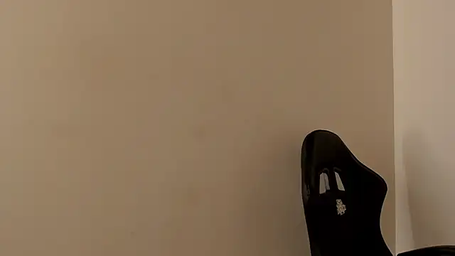 Snapshot of emma_980 chatting on January 12, 9:40 pm emma 980 online show from January 12, 9:40 pm