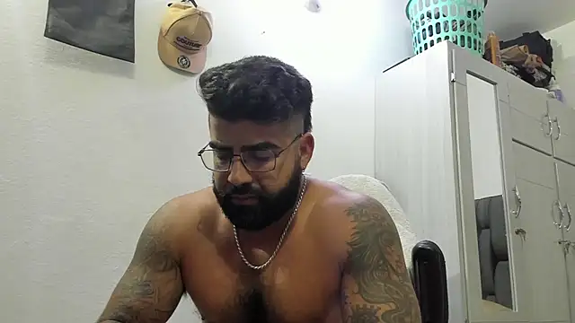 Lyon vach online show from February 10, 10:40 pm