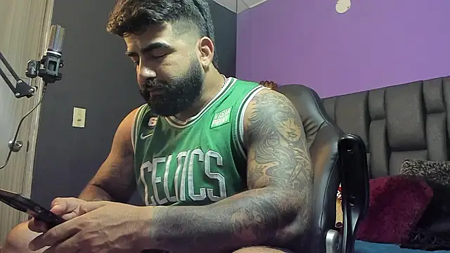 Lyon vach online show from February 17, 1:57 am