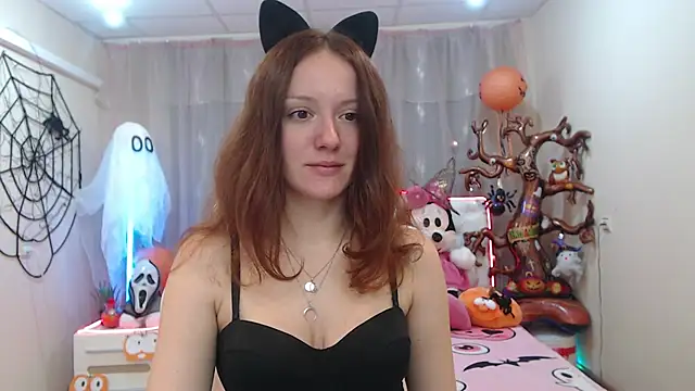 Snapshot of BarbaraStily chatting on October 23, 7:29 am BarbaraStily online show from October 23, 7:29 am